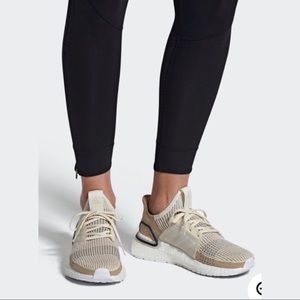 Women’s Ultraboost 19